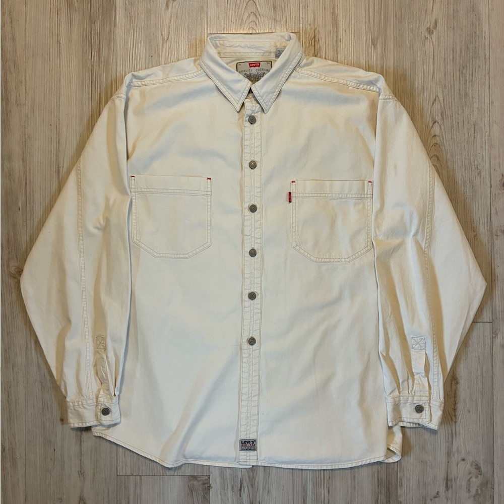 Vintage Levi’s White Button-Up Shirt
